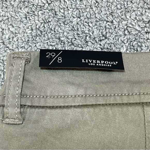 Liverpool Johnny Shorts Womens Size 6 Olive Buddy Rolled Chino Stretch NWT - Picture 11 of 12